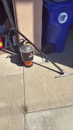 Hoover shoulder vac