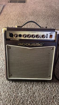 Mint Acoustic A15V Acoustic Guitar Amp – Good condition