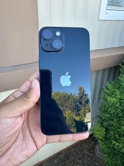 iPhone 14 128GB AT&T/Cricket/Boost Mobile (NEGOTIABLE)