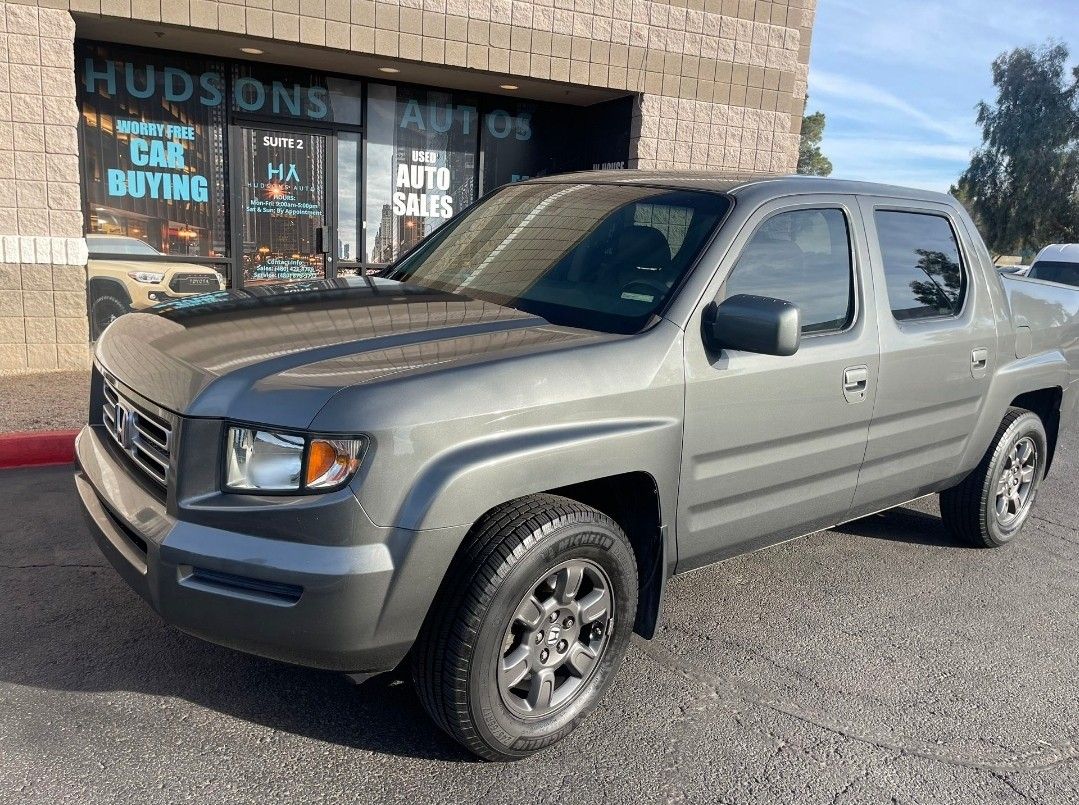 Yellow Ridgeline V8 Honda Ridgeline