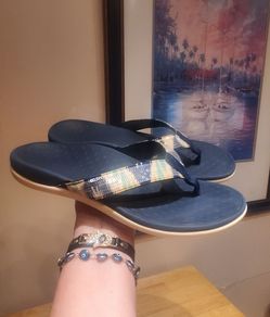 VIONIC Women's Tide Sequin Comfort Sandals Size 8-8.5