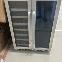 New Open Box Winecooler With factory Warranty 