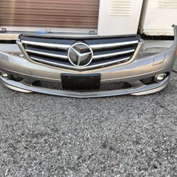 2009-2011 Mercedes C250/300 Complete Front Bumper OEM 