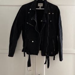 Black Jacket