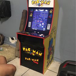 Arcade 1 Up Pac-Man Plus