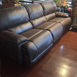 Free Oversize Power Reclining Sofa 