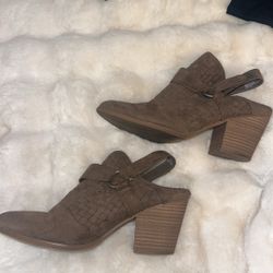 Brown Suede Boots 