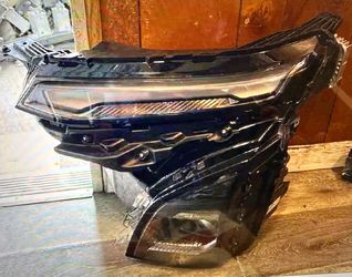 2025 Chevrolet Equinox Left headlight L E D