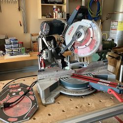 BOSCH dual bevel Sliding Miter Saw 10” Model CM10GD