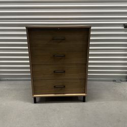 3 Drawer Dresser