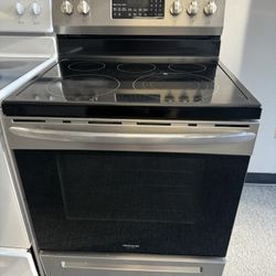Stainless Stove Frigidaire 