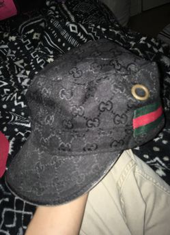 Beater ass Gucci hat