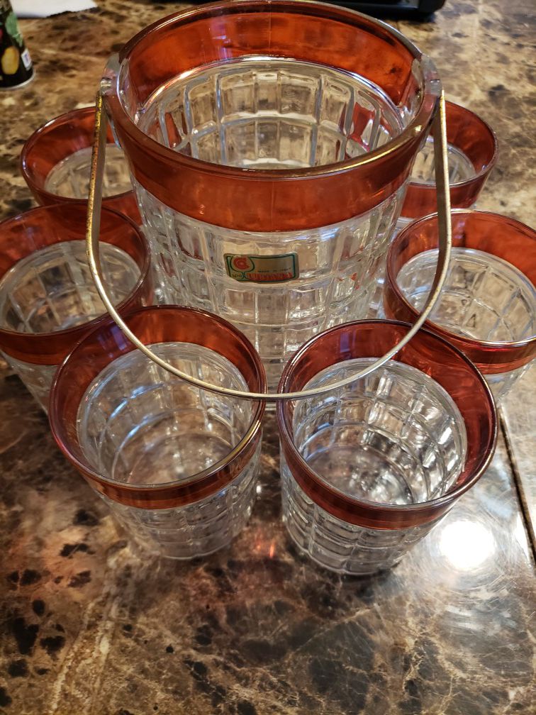Vintage Collectible Italian Lubrianna Glass set