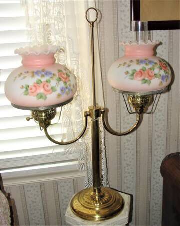 Floral Pink Milk Glass Brass Double Student Desk Hurrican  lamp   This is a beautiful delicate lamp . VTG Floral Pink Milk Glass Brass Double Student 