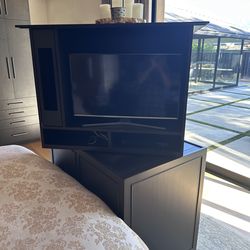 TV Lift Cabinet- Turns 180 degrees!