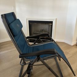 Outdoor Reclining Lounge Chair with Cushion