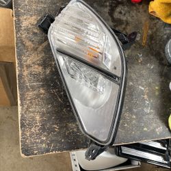 22-24Kia Forte Signal Light & Reverse OEM W/bulbs&harness LT OR RT P/N92305M7500