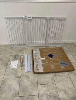 Extra Wide Pet Gate / Safety Gate - Fits Openings 57.8” - 62.6”