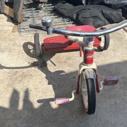 Tricycle