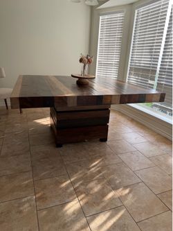 Cindy Crawford Dining Table