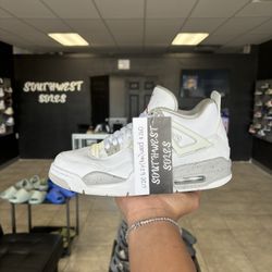 Jordan 4 White Oreo Size 6.5y (8w) Available In Store!