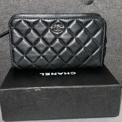 Chanel Accessory Pouch 