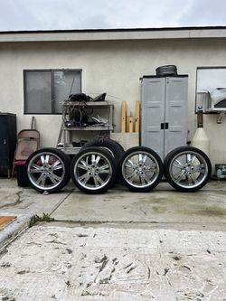18s wheels 5x114.3 off my 96 eclipse