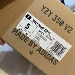 Yeezy Boost 350 V2 (slate)