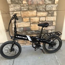 Lectric 2.0 long range battery folding EBike