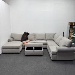 Large Light Grey Sectional with Ottoman Storage ***Clean af*** - Can Deliver