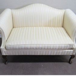 HICKORY CHAIR CO. UPHOLSTERED CAMEL-BACK LOVESEAT made by Brewster and Stroud co