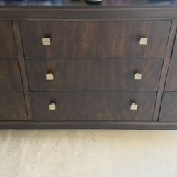 Dresser & Matching Night Stand