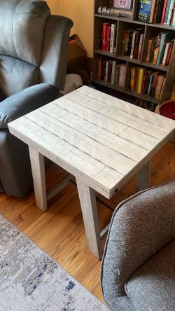 End table