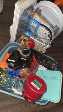 Mixed Lot of Household Items