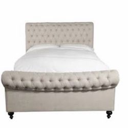Tufts Sleigh Bed ( Queen Size)