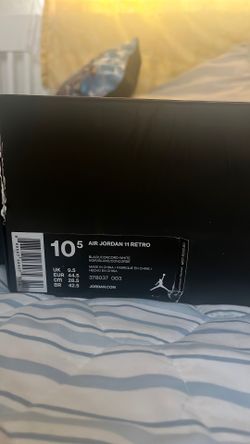 Air Jordan 11 Retro Concord White