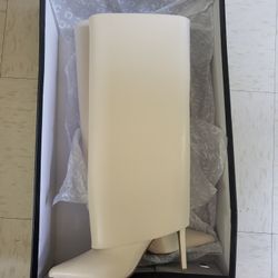 Knee High Heeled Boots Size 7