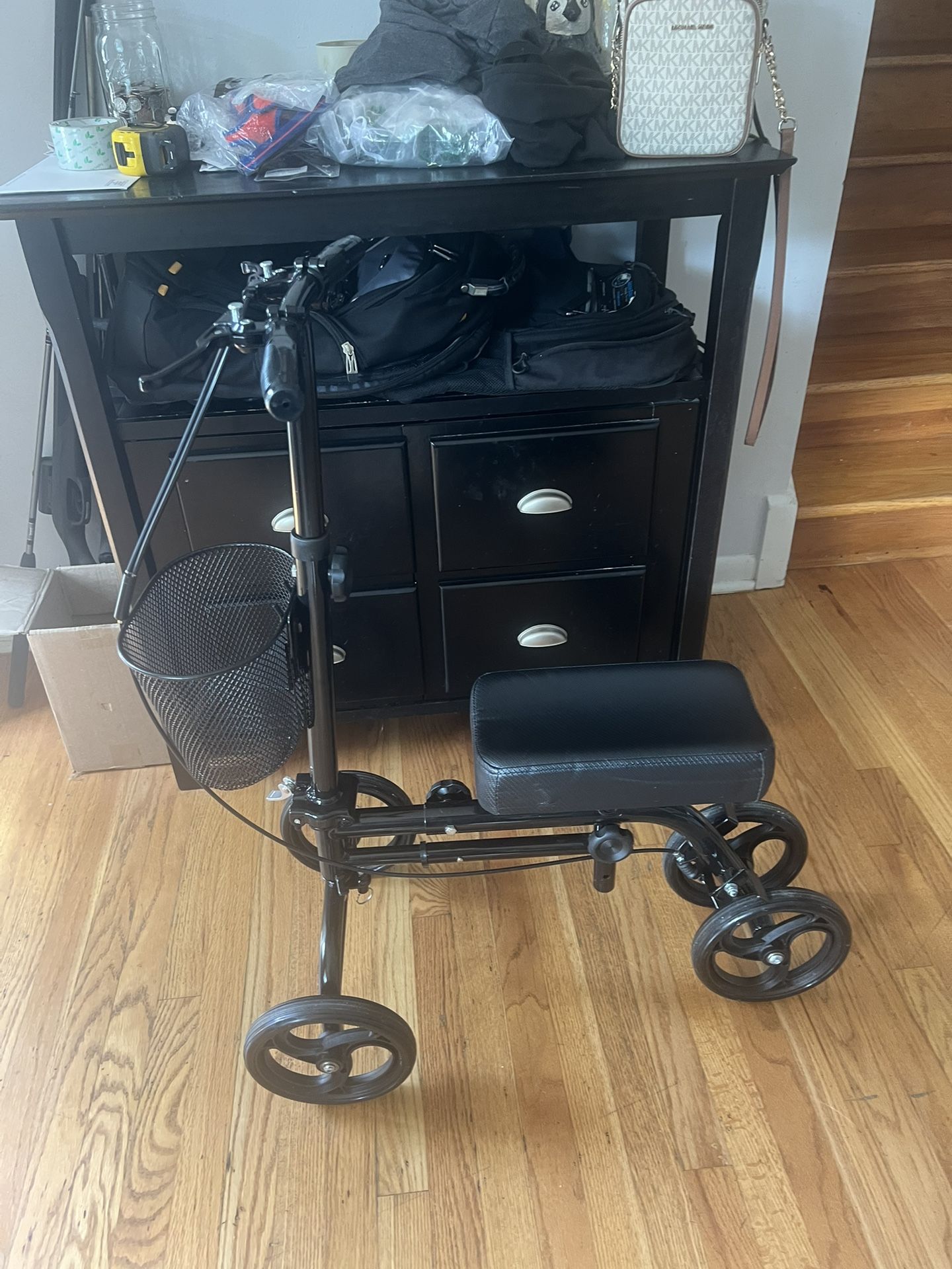 Knee Walker