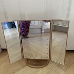 Impressions Tri Fold Vanity Mirror 