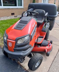 Husqvarna 48" 24hp Riding Mower
