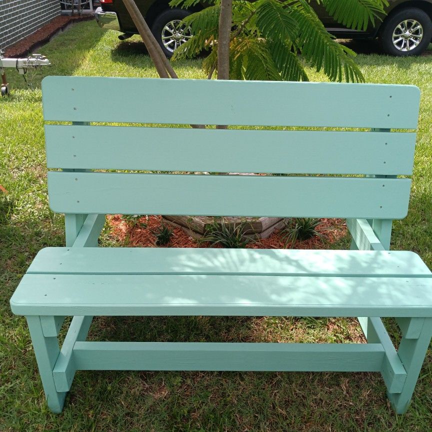 Two In One - Bench / Picnic Table