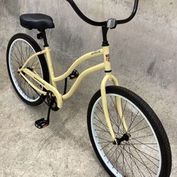 AMERICAN FLYER STEP THRU SINGLE SPEED CRUISER BIKE  BARLEY USED LIKE NEW 