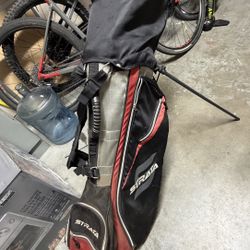 Strata Golf Set