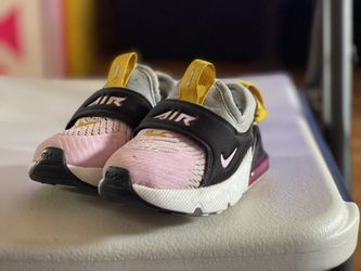 BABY NIKE