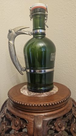 Tennessee Smokey Mountain Brewery Glass Growler 2L Bottle Metal Handle Swing Top