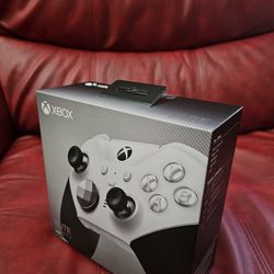 Xbox Elite Series 2 Core Controller 