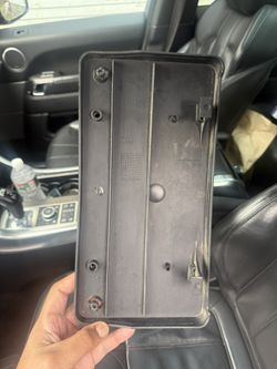 Front license plate  bracket off 2015 Mercedes s550 