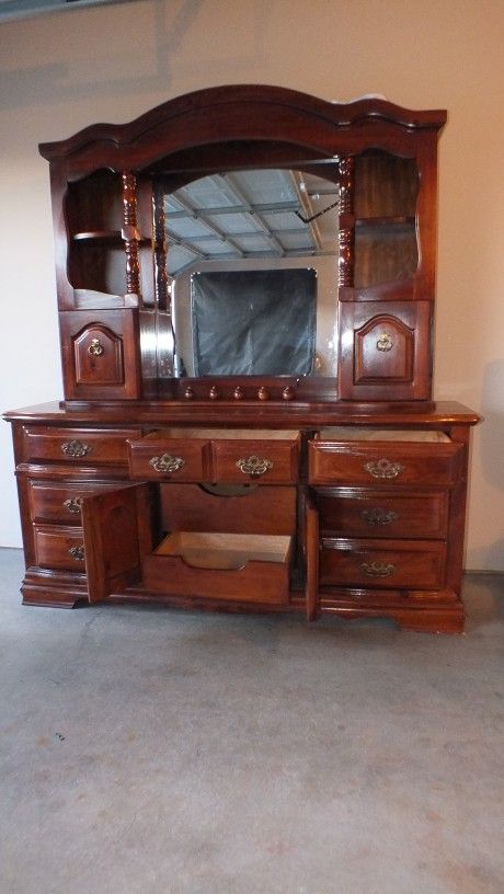 Solid Cherry Drawers & Cabinet Mirror Hutch