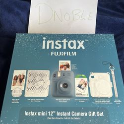 Instax Mini 12 Instant Camera Gift Set