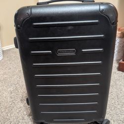 Solgaard Luggage Carry-on Bag